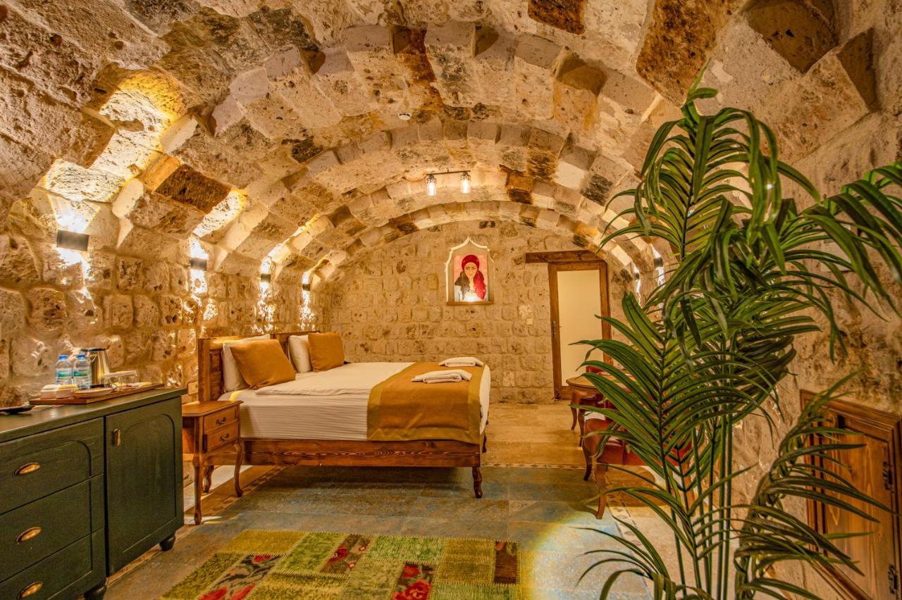 네브셰히르 Sobek Stone House Cappadocia B&B 외부 사진